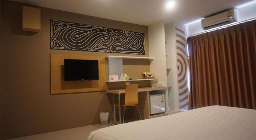 The Rice Hotel Roi Et Exterior photo